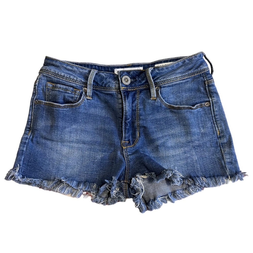Bullhead Denim Co. Medium Wash Raw Hem Jean Short Shorts, Size 3